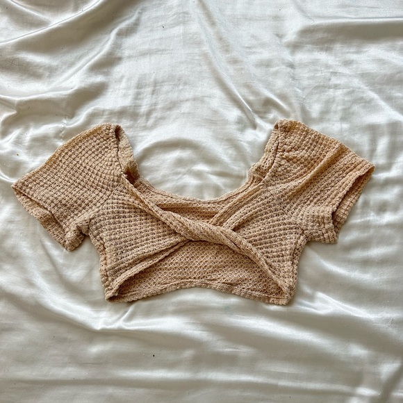 ❌SOLD❌waffle knit crop top - Picture 2 of 2
